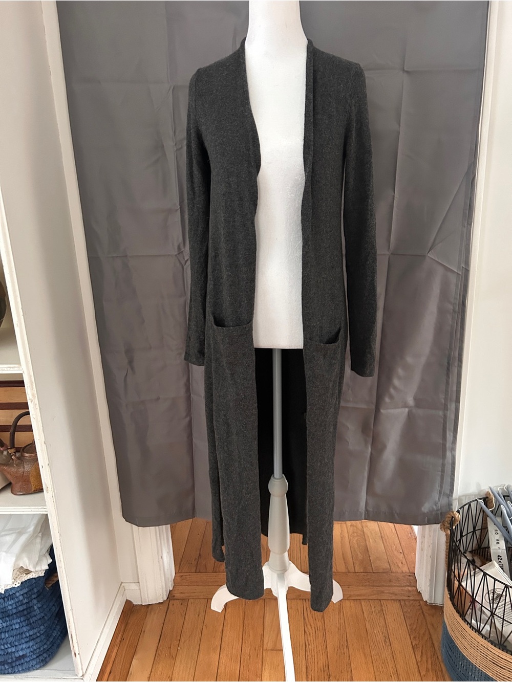Theory Torina Long Open-Front Charcoal Gray cashmere Duster Cardigan